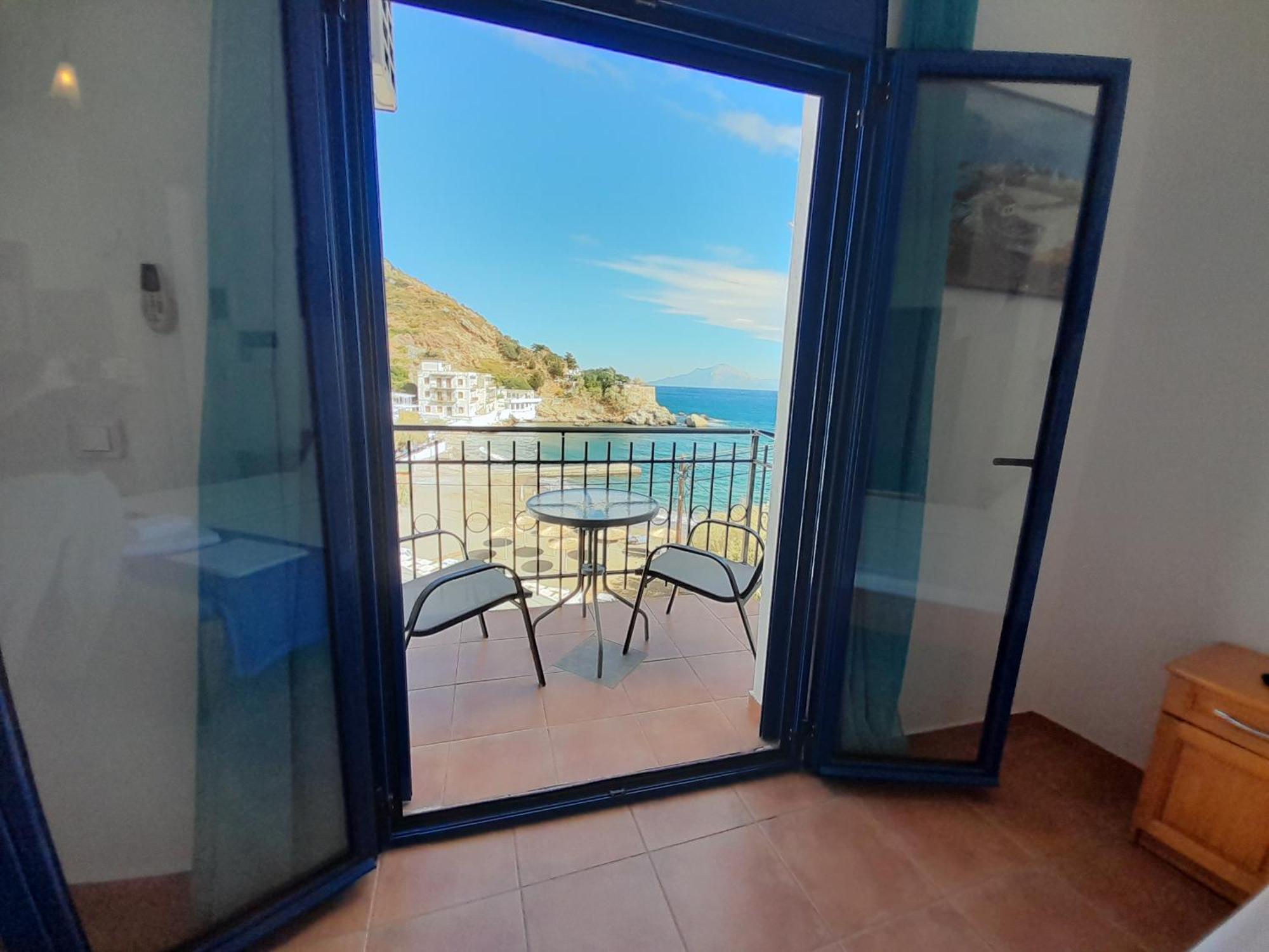 Aparthotel Lydia Mare Ágios Kírykos Pokoj fotografie